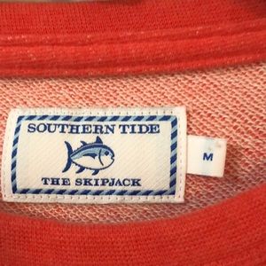 Southern Tide mens like new red crew neck sweatshirt. 100% cotton. Size Medium